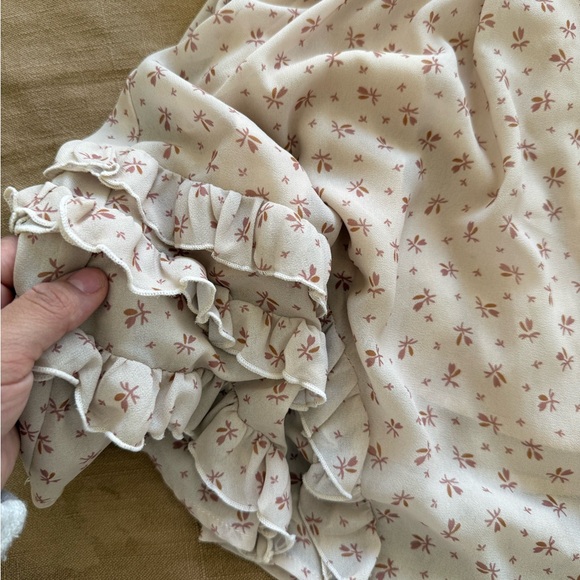 Sold - Picture 3 of 4